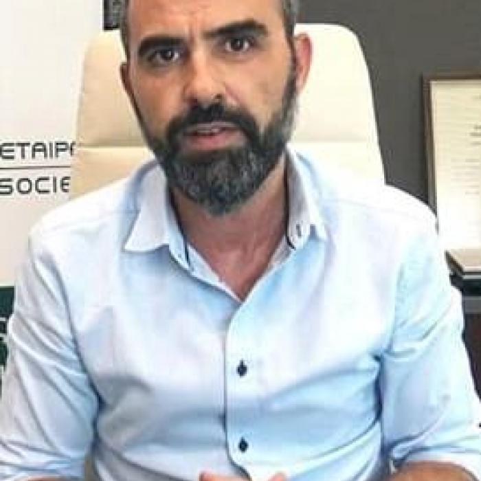 Μακρυλλός Μιχάλης